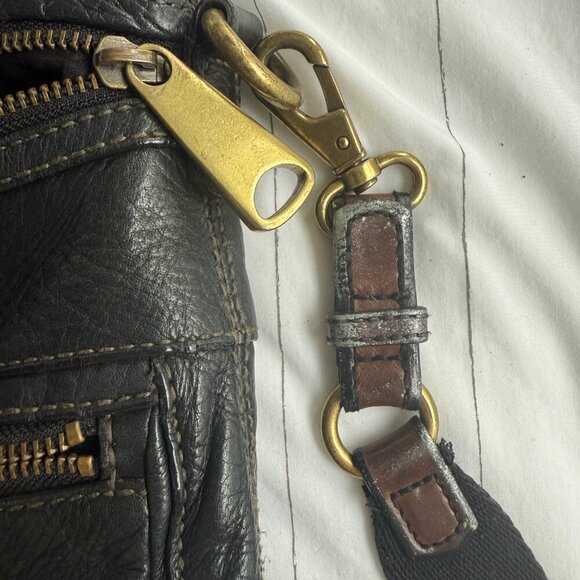 FOSSIL Tote Explorer Black Leather Crossbody Handbag - Picture 5 of 12